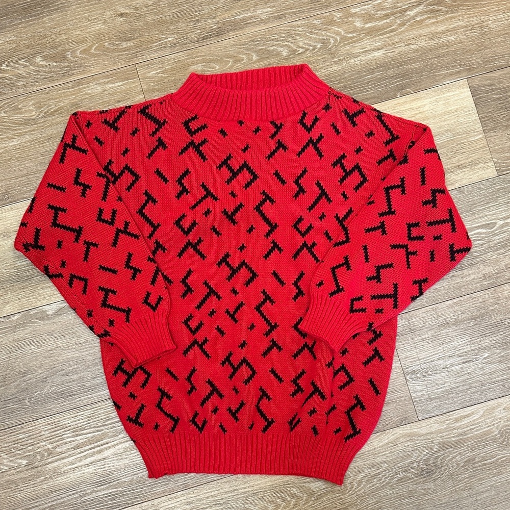 Stylish Red and Black Patterned Men's Crewneck Sweater